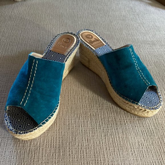 Vidorreta Turquoise Blue Suede Espradrille Wedges - Size EU 40/US 9 - Worn once - Picture 3 of 11